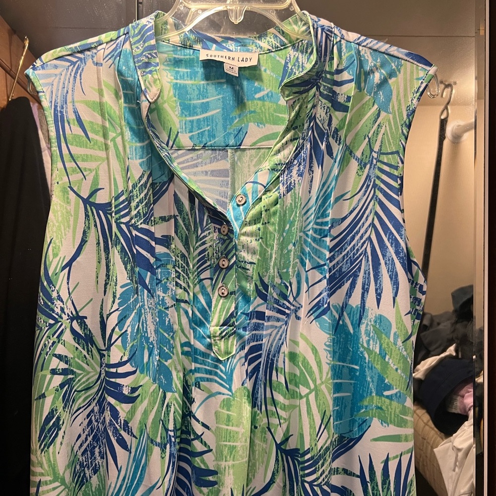 Southern Lady top